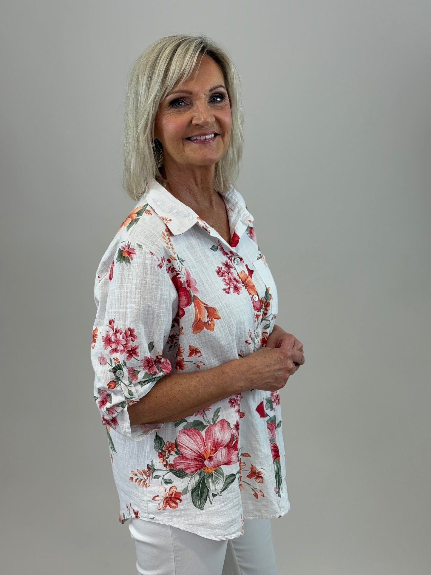 Vit blus Mixbyheart