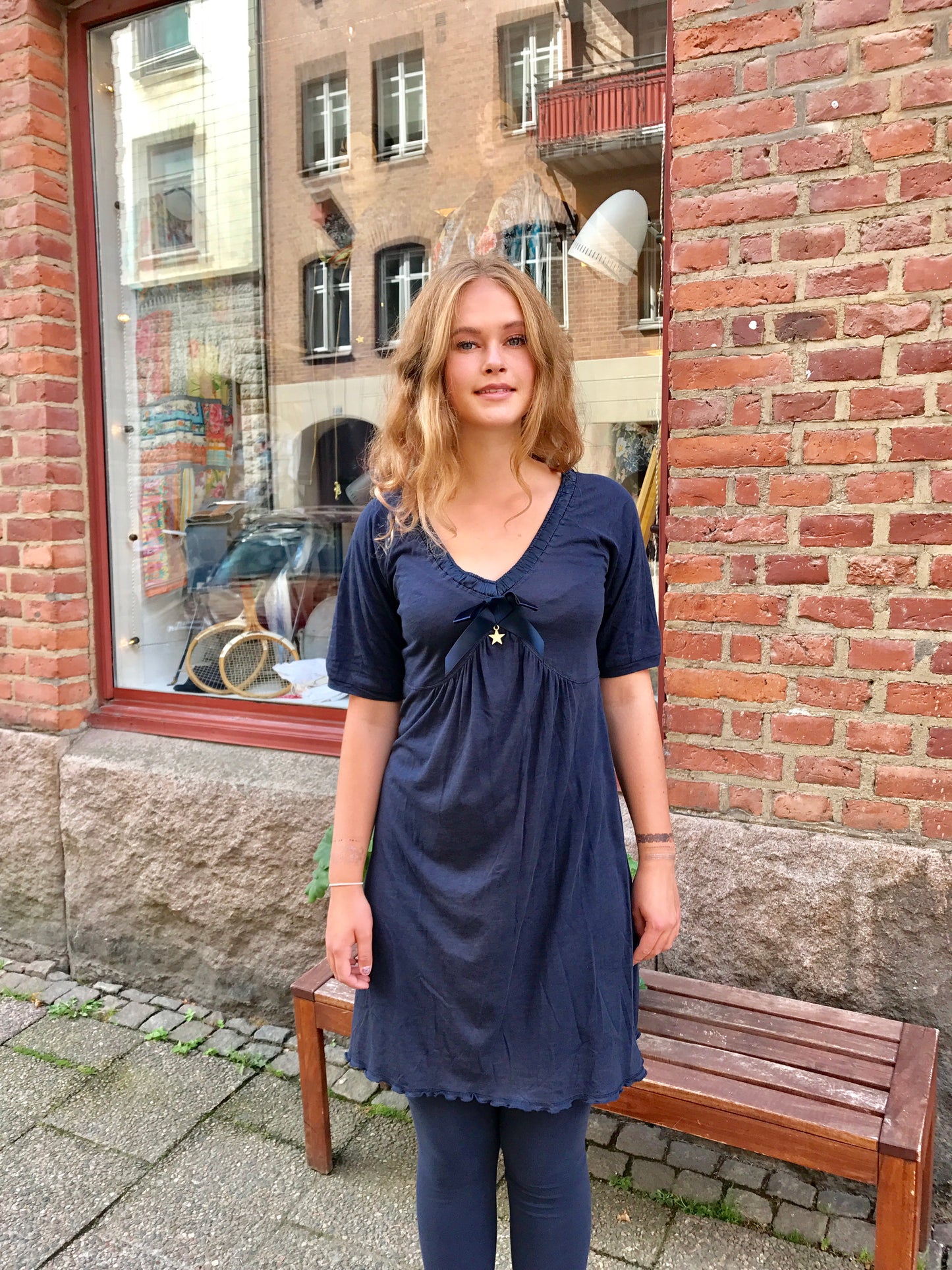 Marinblå klänning LouiseLindroos